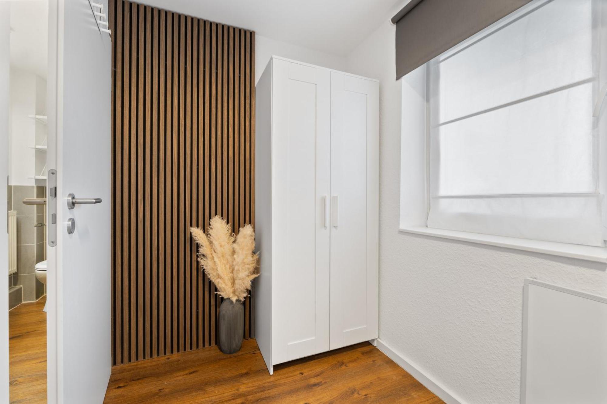 Modernes Apartement Am Rhein In Ruhiger Lage Köln Eksteriør bilde